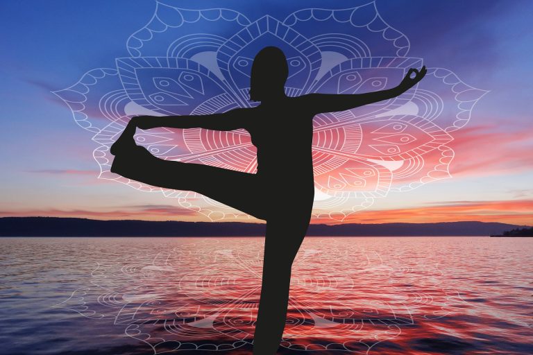 Yoga Lake Eve Meditation Water Freedom Energy